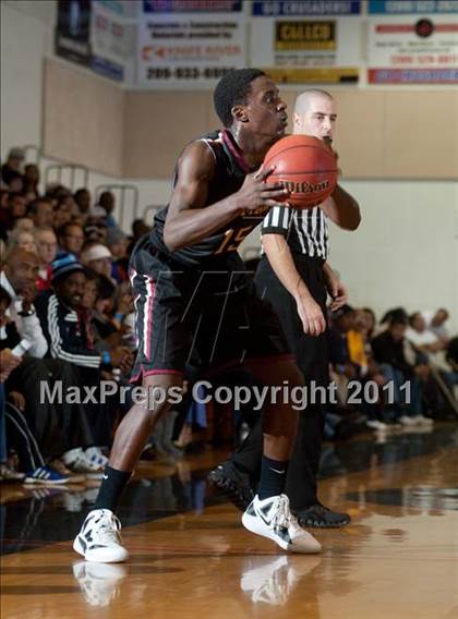 Thumbnail 1 in Modesto Christian vs. Alemany photogallery.