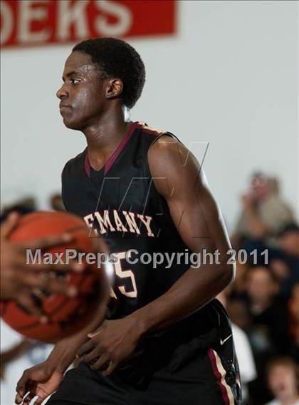 Thumbnail 2 in Modesto Christian vs. Alemany photogallery.