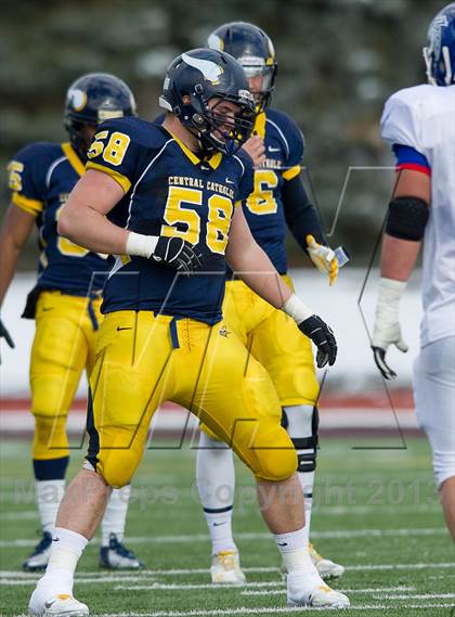Thumbnail 2 in Lower Dauphin vs. Central Catholic (PIAA Class AAAA Semifinal) photogallery.