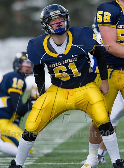 Thumbnail 1 in Lower Dauphin vs. Central Catholic (PIAA Class AAAA Semifinal) photogallery.