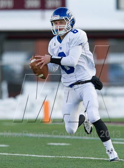 Thumbnail 1 in Lower Dauphin vs. Central Catholic (PIAA Class AAAA Semifinal) photogallery.