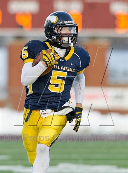 Thumbnail 3 in Lower Dauphin vs. Central Catholic (PIAA Class AAAA Semifinal) photogallery.