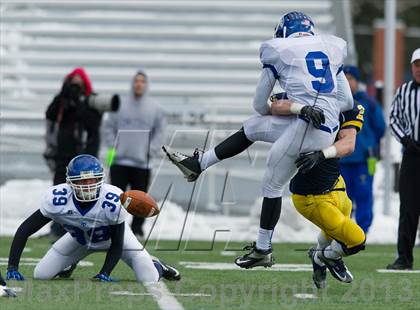 Thumbnail 3 in Lower Dauphin vs. Central Catholic (PIAA Class AAAA Semifinal) photogallery.