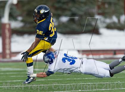 Thumbnail 1 in Lower Dauphin vs. Central Catholic (PIAA Class AAAA Semifinal) photogallery.