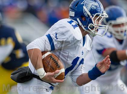 Thumbnail 1 in Lower Dauphin vs. Central Catholic (PIAA Class AAAA Semifinal) photogallery.