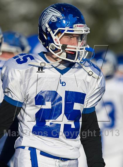 Thumbnail 1 in Lower Dauphin vs. Central Catholic (PIAA Class AAAA Semifinal) photogallery.