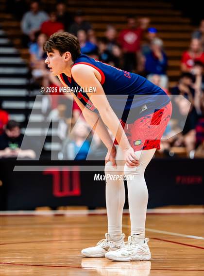 Thumbnail 1 in Thomas Worthington vs. Archbishop Moeller (OHSAA DI State Semifinals) photogallery.