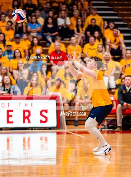 Thumbnail 2 in Thomas Worthington vs. Archbishop Moeller (OHSAA DI State Semifinals) photogallery.