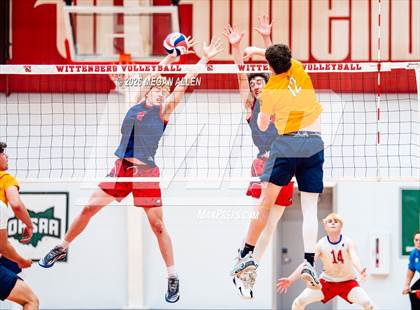 Thumbnail 2 in Thomas Worthington vs. Archbishop Moeller (OHSAA DI State Semifinals) photogallery.