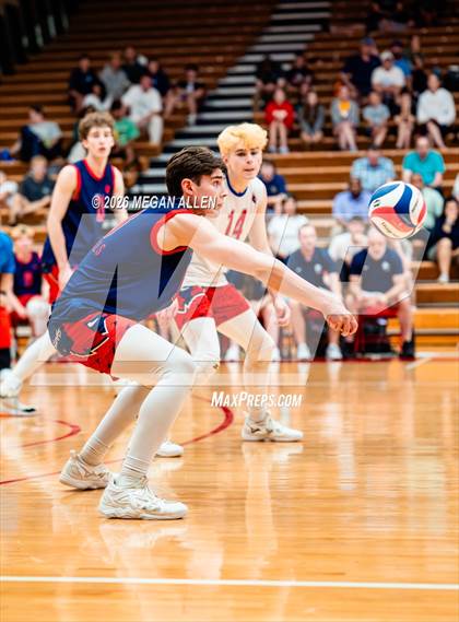 Thumbnail 3 in Thomas Worthington vs. Archbishop Moeller (OHSAA DI State Semifinals) photogallery.