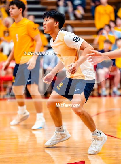 Thumbnail 1 in Thomas Worthington vs. Archbishop Moeller (OHSAA DI State Semifinals) photogallery.