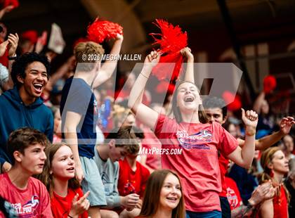 Thumbnail 2 in Thomas Worthington vs. Archbishop Moeller (OHSAA DI State Semifinals) photogallery.