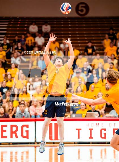 Thumbnail 1 in Thomas Worthington vs. Archbishop Moeller (OHSAA DI State Semifinals) photogallery.
