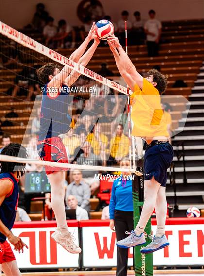 Thumbnail 2 in Thomas Worthington vs. Archbishop Moeller (OHSAA DI State Semifinals) photogallery.