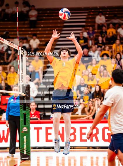 Thumbnail 1 in Thomas Worthington vs. Archbishop Moeller (OHSAA DI State Semifinals) photogallery.