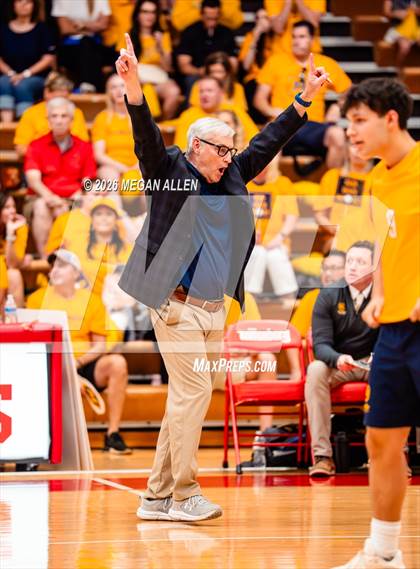 Thumbnail 3 in Thomas Worthington vs. Archbishop Moeller (OHSAA DI State Semifinals) photogallery.