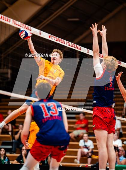 Thumbnail 1 in Thomas Worthington vs. Archbishop Moeller (OHSAA DI State Semifinals) photogallery.