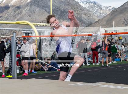 Thumbnail 1 in Early Bird Invitational (High Jump) photogallery.