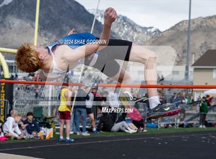 Thumbnail 1 in Early Bird Invitational (High Jump) photogallery.