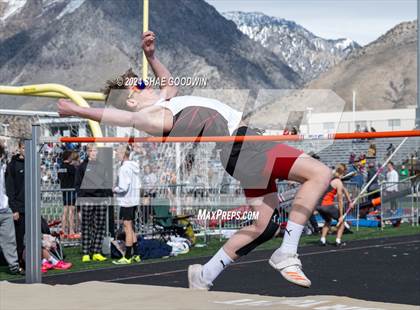 Thumbnail 2 in Early Bird Invitational (High Jump) photogallery.