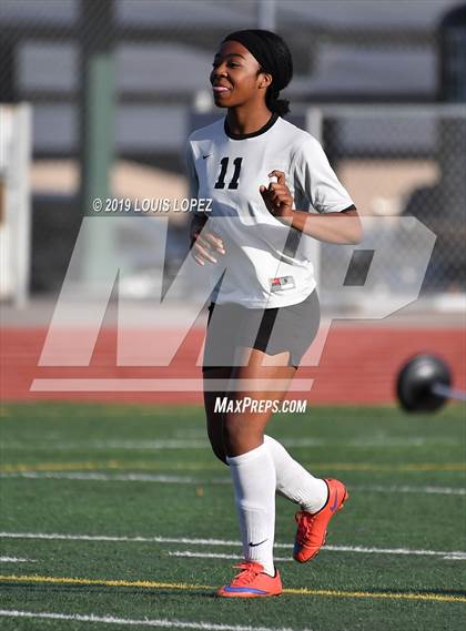Thumbnail 1 in FR: Ayala @ Chino Hills photogallery.