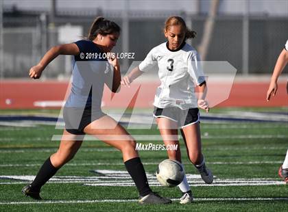 Thumbnail 3 in FR: Ayala @ Chino Hills photogallery.