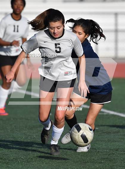 Thumbnail 2 in FR: Ayala @ Chino Hills photogallery.
