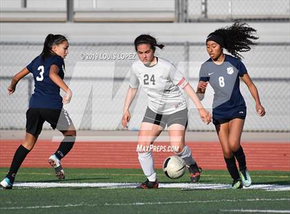 Thumbnail 2 in FR: Ayala @ Chino Hills photogallery.