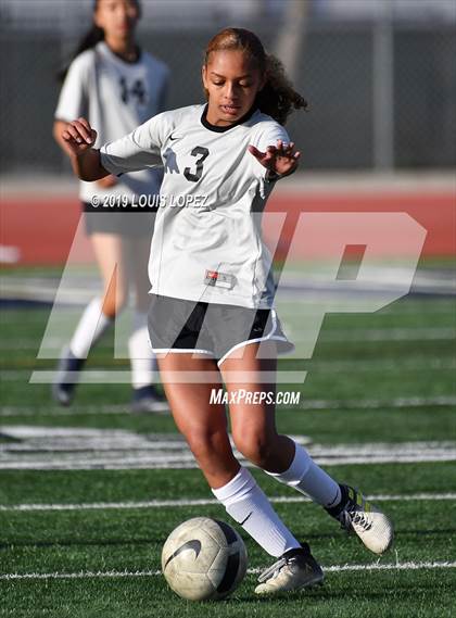 Thumbnail 2 in FR: Ayala @ Chino Hills photogallery.