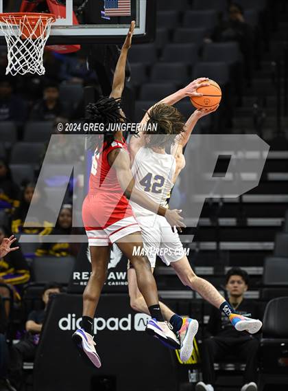 Thumbnail 2 in Centennial @ Oakland Tech (CIF State D2 Finals) photogallery.
