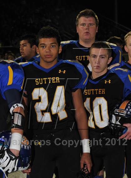 Thumbnail 3 in Sutter vs. Marin Catholic (CIF NorCal Regional D3 Final) photogallery.