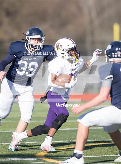 Thumbnail 1 in Oil City vs Upper Moreland (PIAA 4A Quarter Final) photogallery.