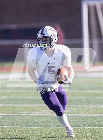 Thumbnail 1 in Oil City vs Upper Moreland (PIAA 4A Quarter Final) photogallery.