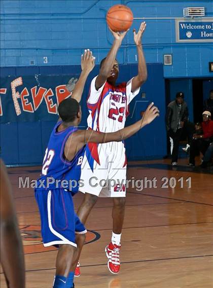 Thumbnail 2 in Bayside  vs Transit Tech (Queens Jam Christmas Classic) photogallery.