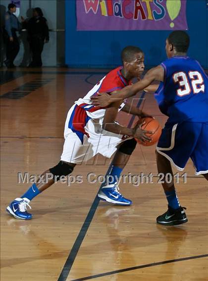 Thumbnail 1 in Bayside  vs Transit Tech (Queens Jam Christmas Classic) photogallery.