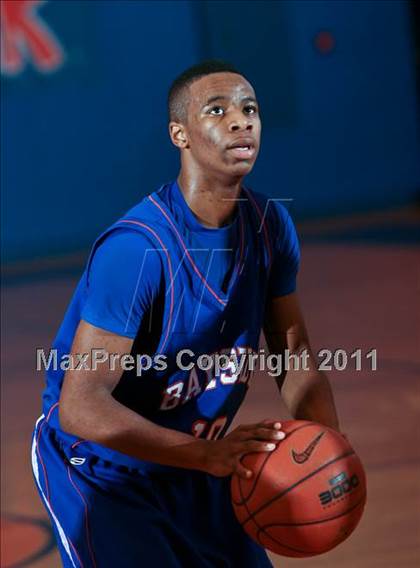 Thumbnail 3 in Bayside  vs Transit Tech (Queens Jam Christmas Classic) photogallery.