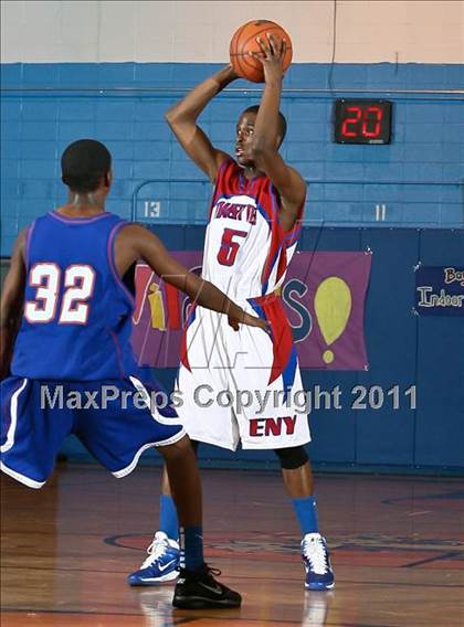 Thumbnail 2 in Bayside  vs Transit Tech (Queens Jam Christmas Classic) photogallery.