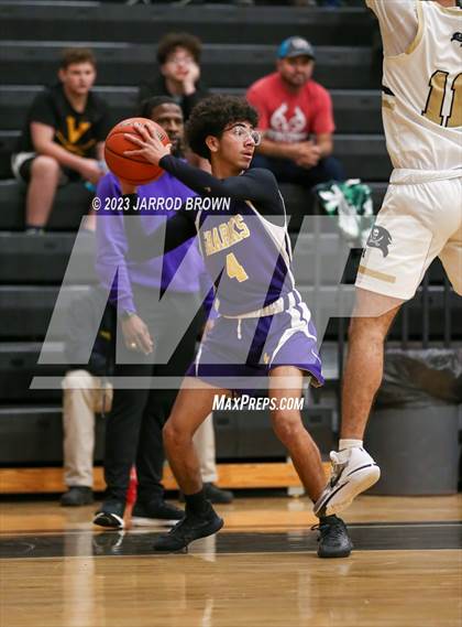 Thumbnail 1 in Sabine Pass @ Vidor photogallery.