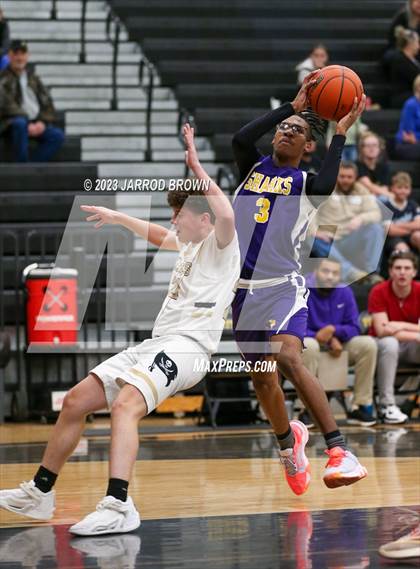 Thumbnail 1 in Sabine Pass @ Vidor photogallery.