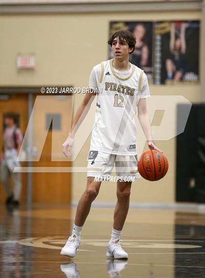 Thumbnail 1 in Sabine Pass @ Vidor photogallery.