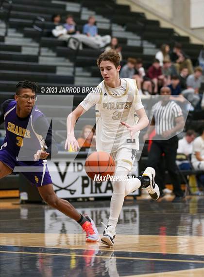 Thumbnail 2 in Sabine Pass @ Vidor photogallery.