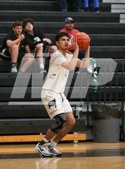 Thumbnail 2 in Sabine Pass @ Vidor photogallery.
