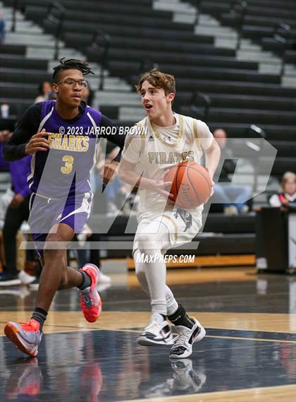Thumbnail 3 in Sabine Pass @ Vidor photogallery.