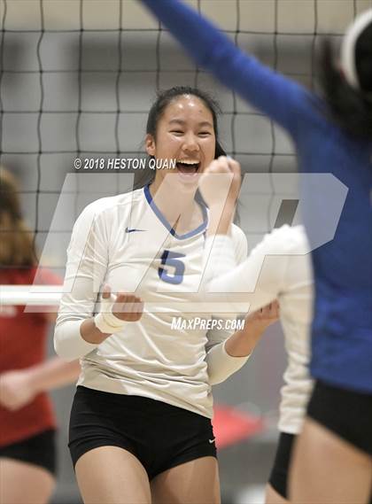 Thumbnail 1 in Los Altos vs Village Christian (CIF State D2 Final) photogallery.