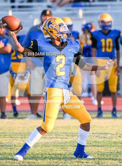 Thumbnail 2 in Holbrook vs Sahuarita photogallery.