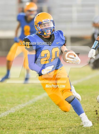 Thumbnail 1 in Holbrook vs Sahuarita photogallery.