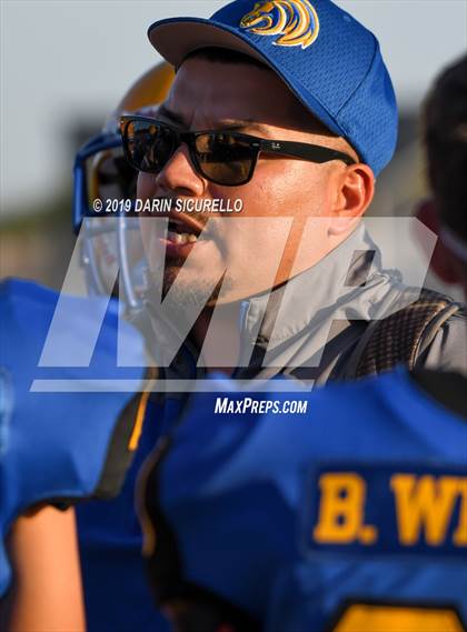 Thumbnail 1 in Holbrook vs Sahuarita photogallery.