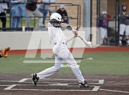 Thumbnail 2 in Sanger vs. Crandall (UIL 4A Region II Area Playoff) photogallery.