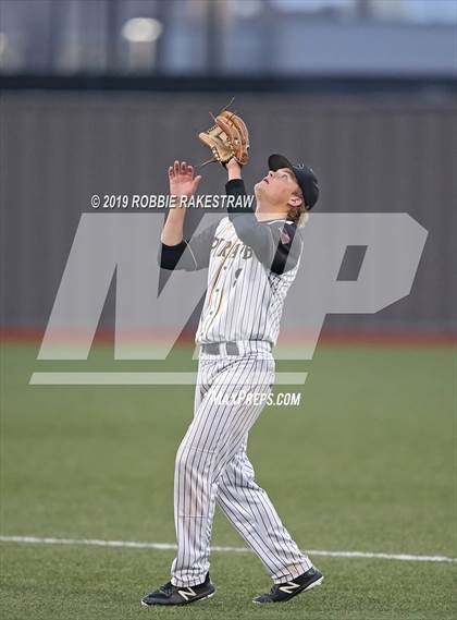 Thumbnail 3 in Sanger vs. Crandall (UIL 4A Region II Area Playoff) photogallery.