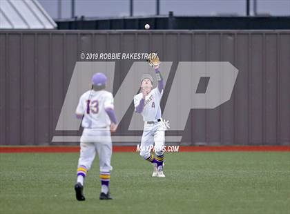 Thumbnail 3 in Sanger vs. Crandall (UIL 4A Region II Area Playoff) photogallery.